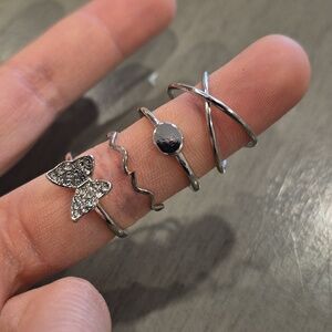 💙 4 Pcs Set Of Elegant Hypoallergenic Silver-Tone Stacking Dainty Rings Set O